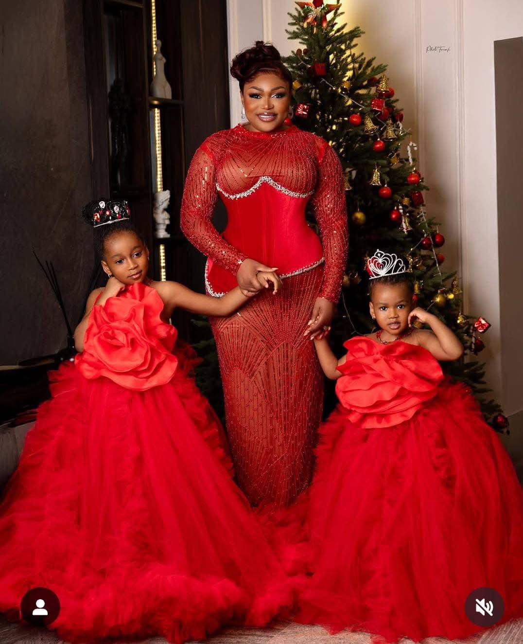 La vraie vie de Ruth Kadiri en famille